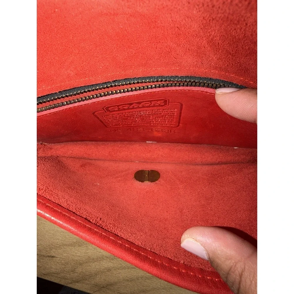 Vintage Red Dinky  Crossbody Coach Bag Made in New York City 80s‎ 6336 S